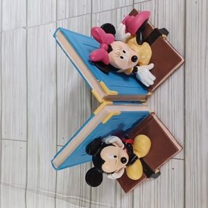 COPY - Vintage. Rare. Disney Mickey&Minni mouse bookends.